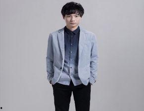 emini吃瓜教练,网络红人的崛起与影响力